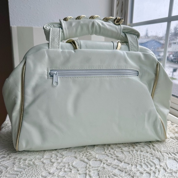 Vintage 80s White Leather Bow Statement Bag – Made in USA - Picture 5 of 7